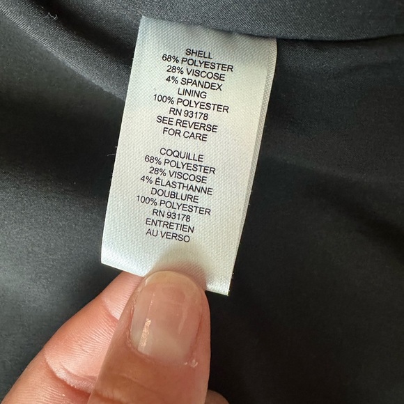 Tahari Black and White Checkered Cropped Blazer - Picture 3 of 8